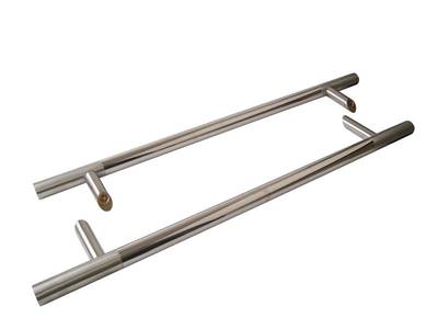 Ручка для алюминиевых дверей со смещением, комплект с креплением, L= 800, м/о 600, D=32 Изображение 1